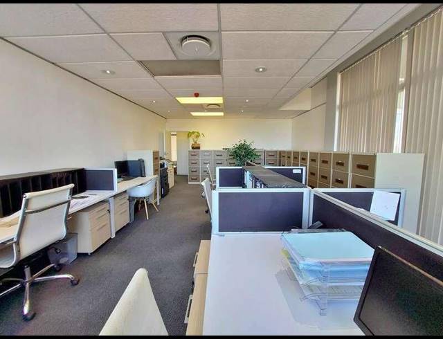 BUSINESS PROPERTY TO RENT IN TYGER VALLEY